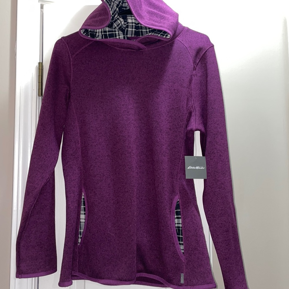 Eddie Bauer pull over